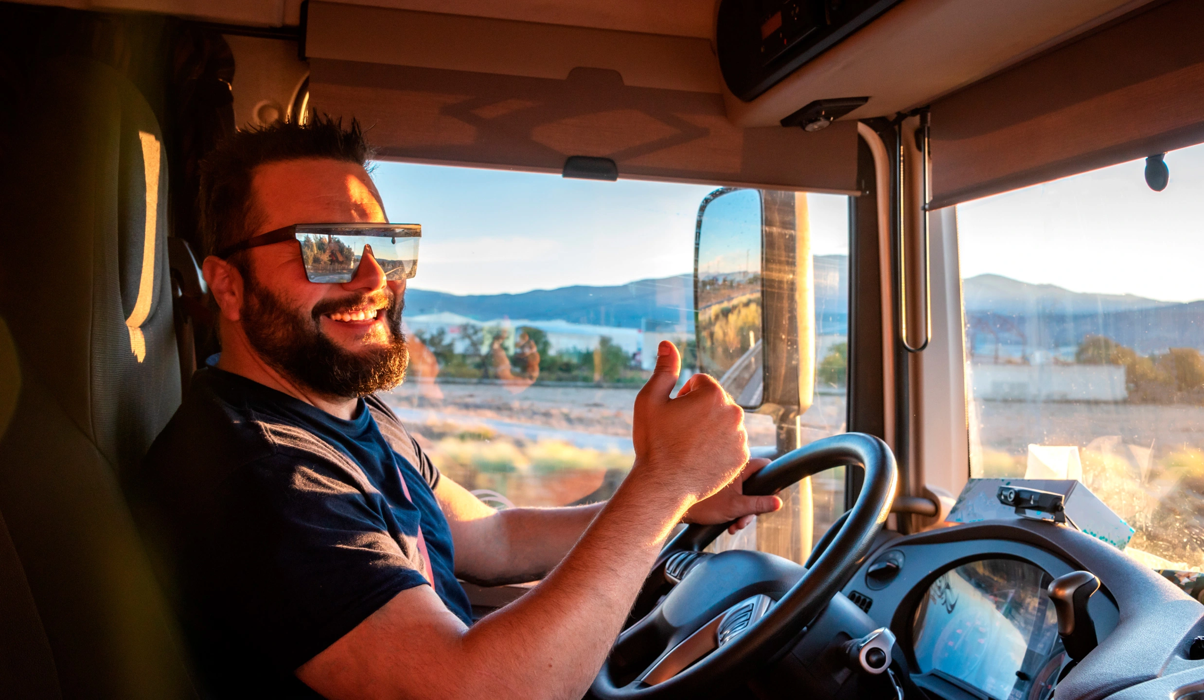 Affrontare il caldo in camion: consigli per camionisti